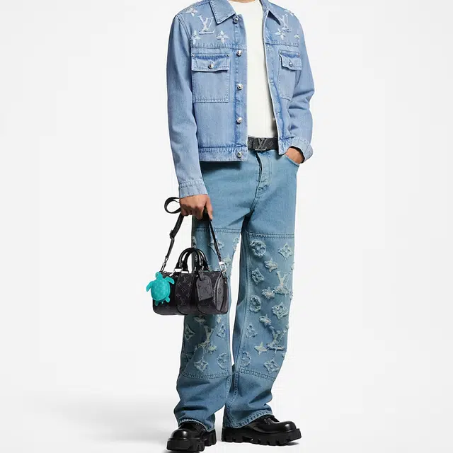 LOUIS VUITTON keepall 25