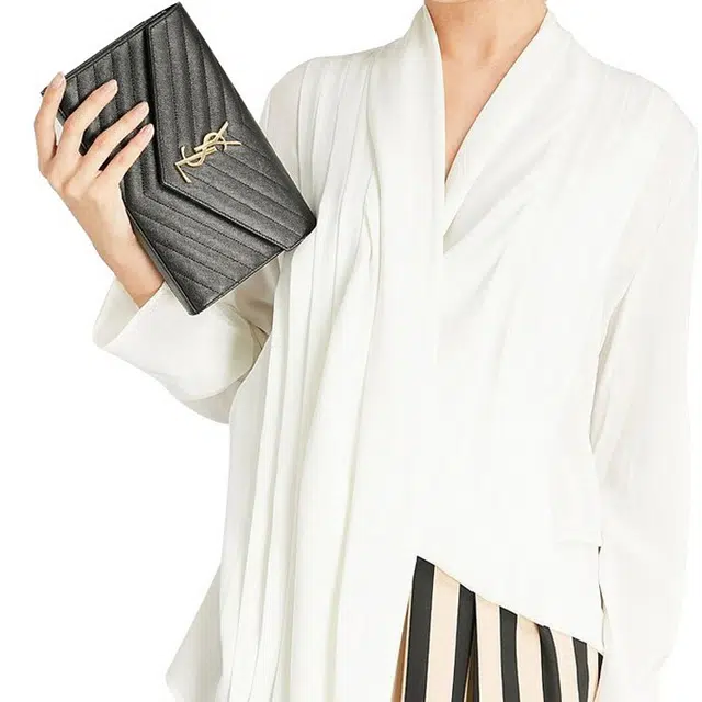 SAINT LAURENT YSL LE MONOGRAMME Logo