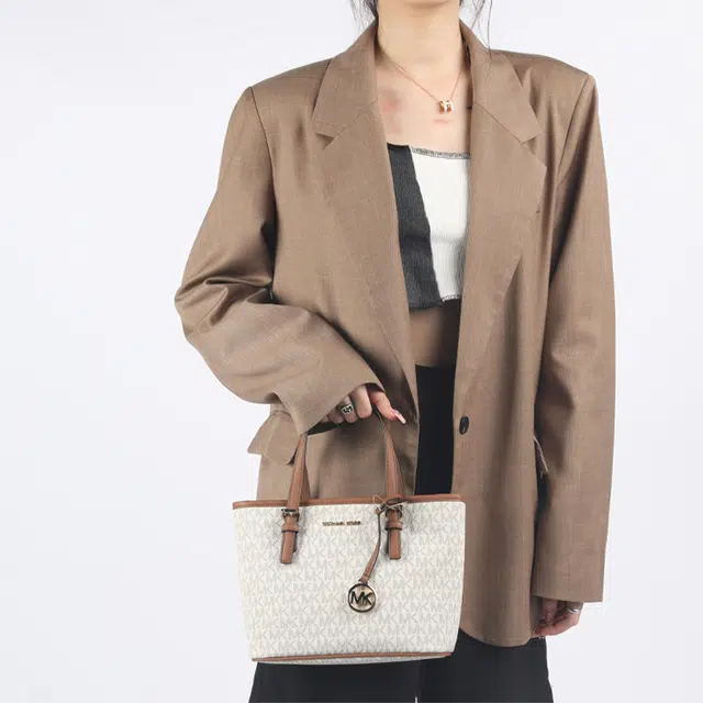 MICHAEL KORS MK Jet Set Tote