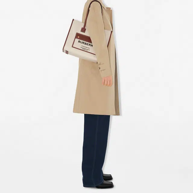 Burberry Freya- Horseferry Tote