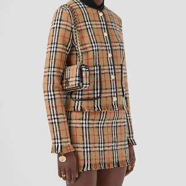 Burberry Lola