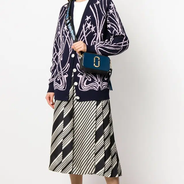 MARC JACOBS Snapshot Logo