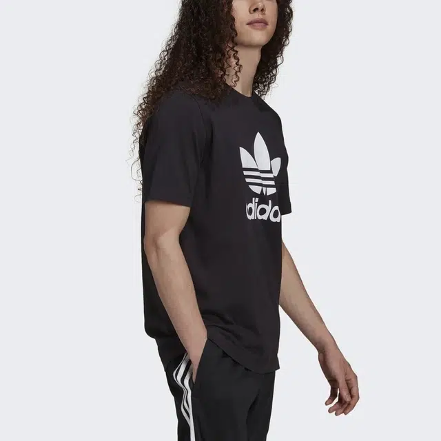 adidas originals Adicolor Classics LogoT