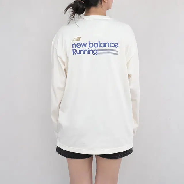 New Balance logoT