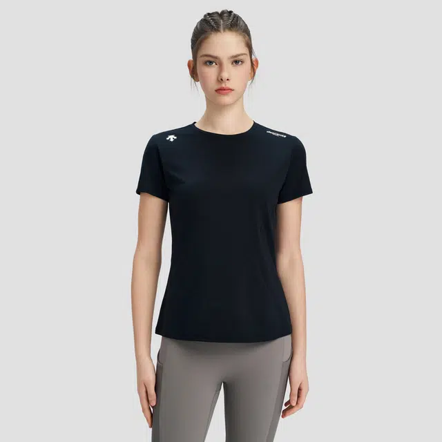 DESCENTE WOMENS TRAINING TOUGH T