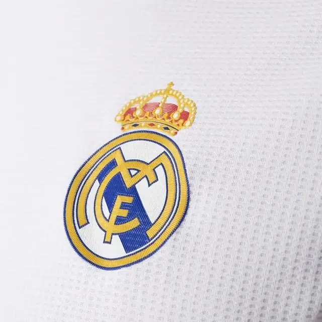 adidas Real Madrid 2015-16 Home Shirt Ronaldo