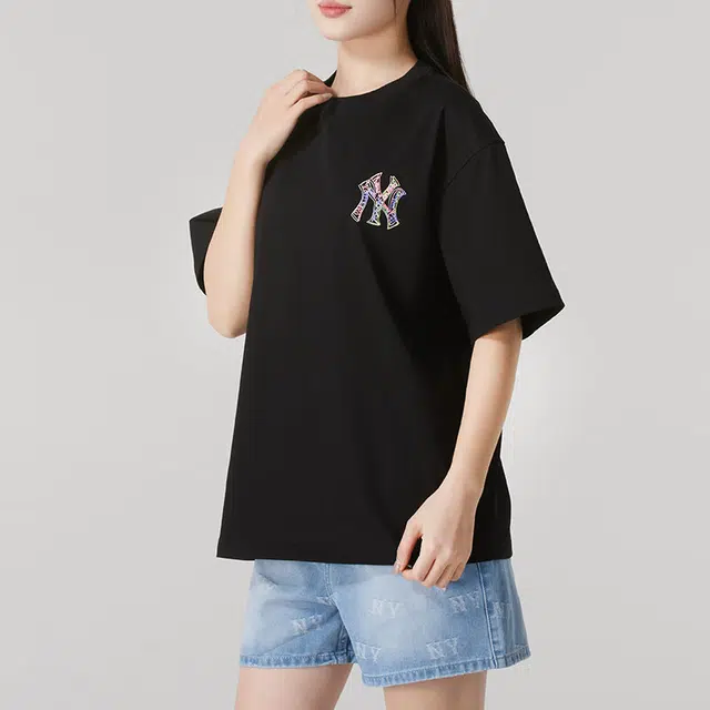 MLB T