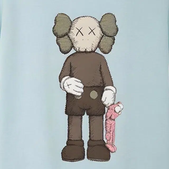 UNIQLO UNIQLO KAWS LogoT