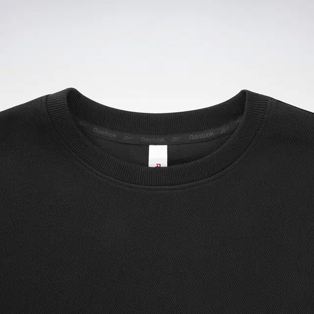 Reebok BEATS CROPPED TEE T