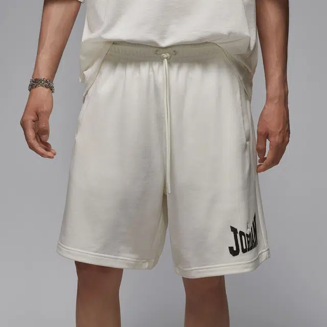 Jordan As M J BRK GFX 9IN