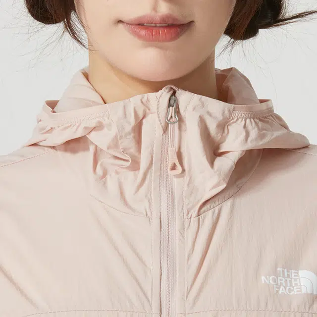 THE NORTH FACE W SUN CHASE WIND JACKET