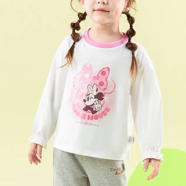 DisneyT