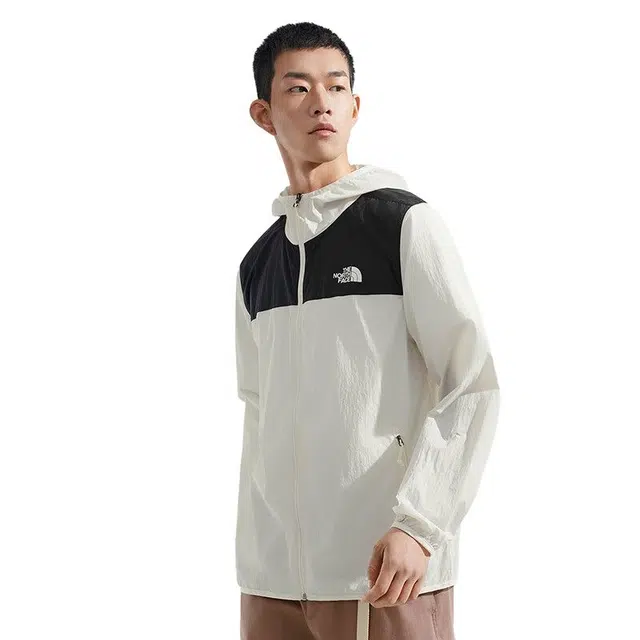 THE NORTH FACE