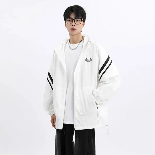 人本 透气薄款防紫外线宽松连帽防晒服 男女同款