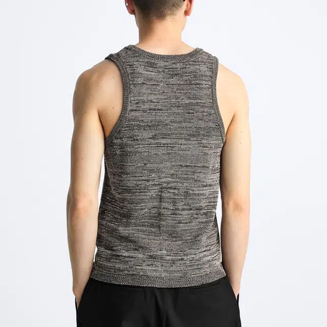 ZARA T