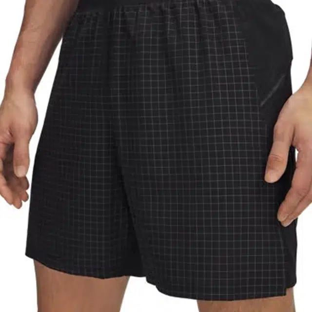 Under Armour Launch Pro