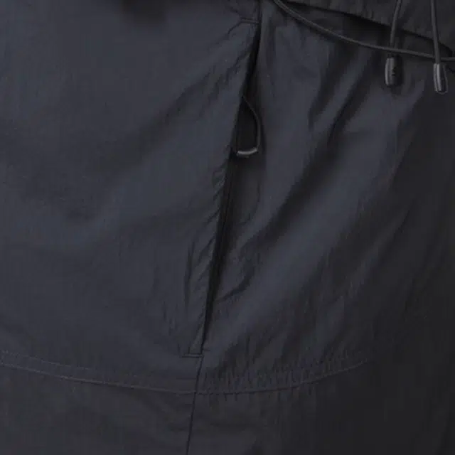 SALOMON PINNACLE INSULATION Logo