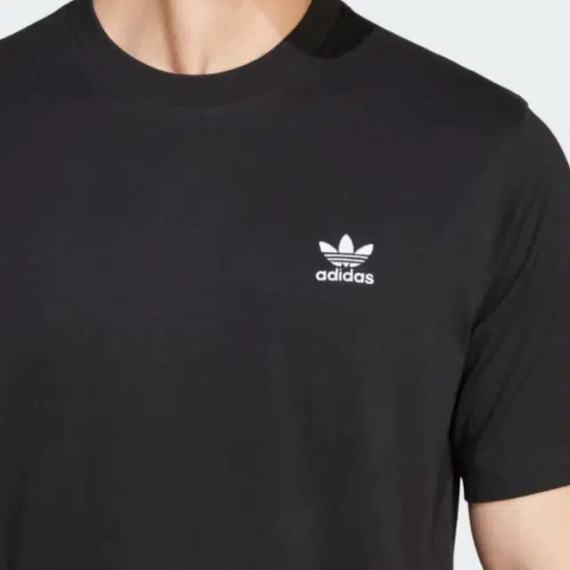 adidas originals ESSENTIALS T