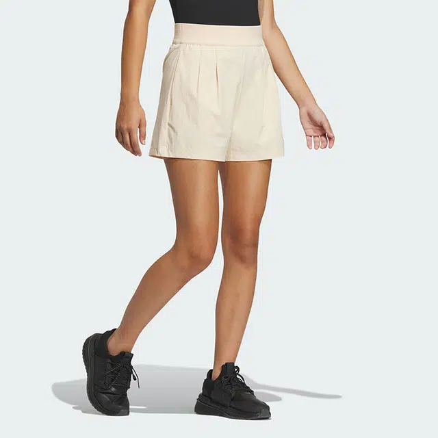 adidas SPORTSWEAR SHORTS