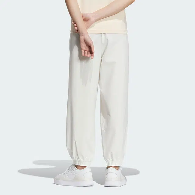 adidas SPORTSWEAR PANTS Logo