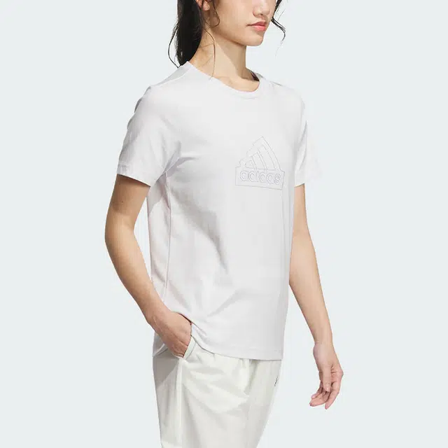 adidas SPORTSWEAR TEE T