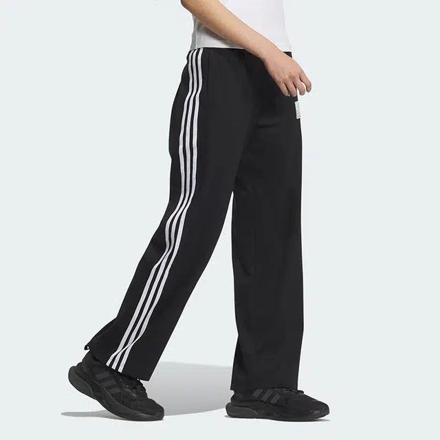 adidas GRAPHIC KNIT JOGGERS
