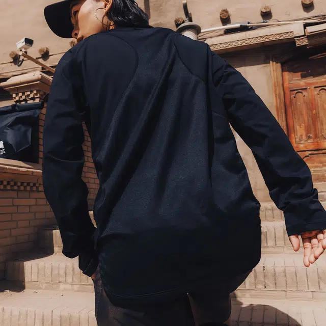 UNDEFEATED SPORT FW25 T