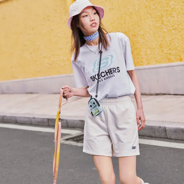 Skechers