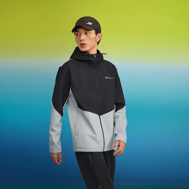 Skechers