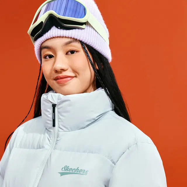 Skechers