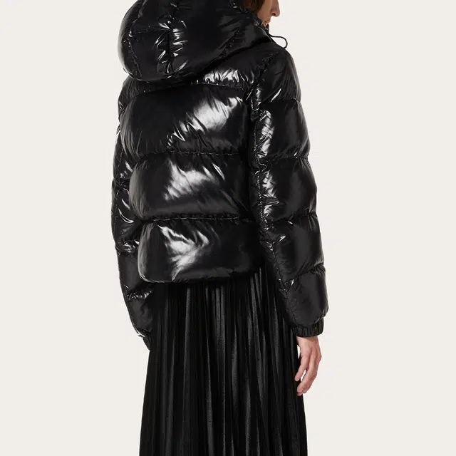 Valentino VLTN Lakk