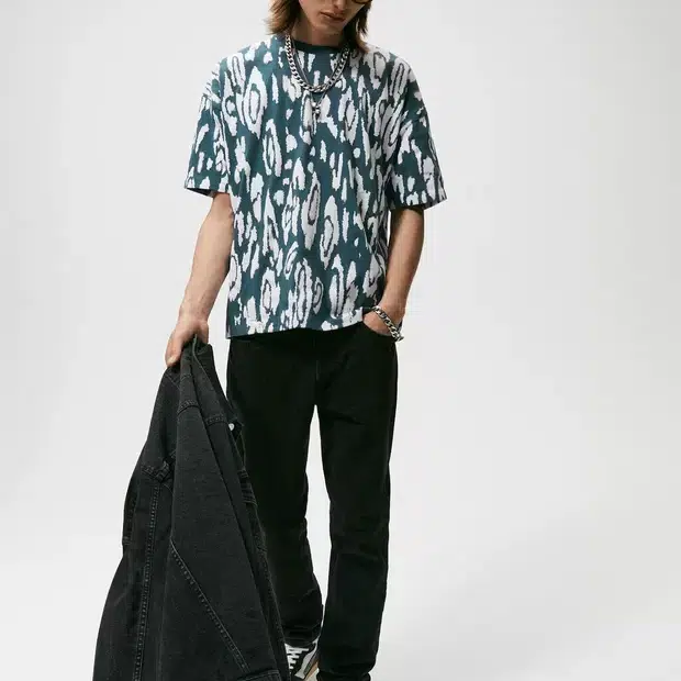 ZARA T