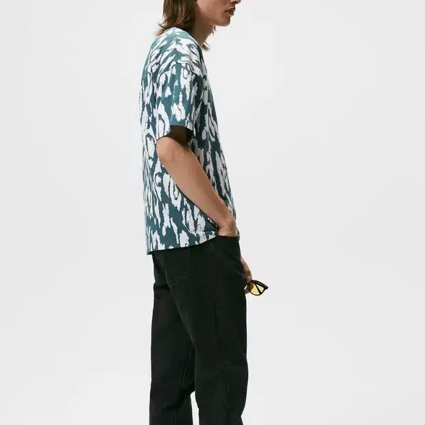 ZARA T