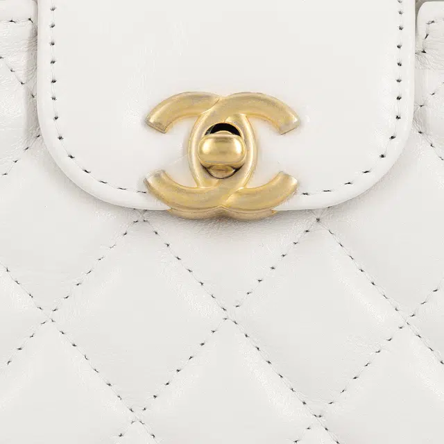 CHANEL 23K Kelly