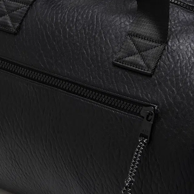 ARMANI EXCHANGEAE GARNET MATERIAL