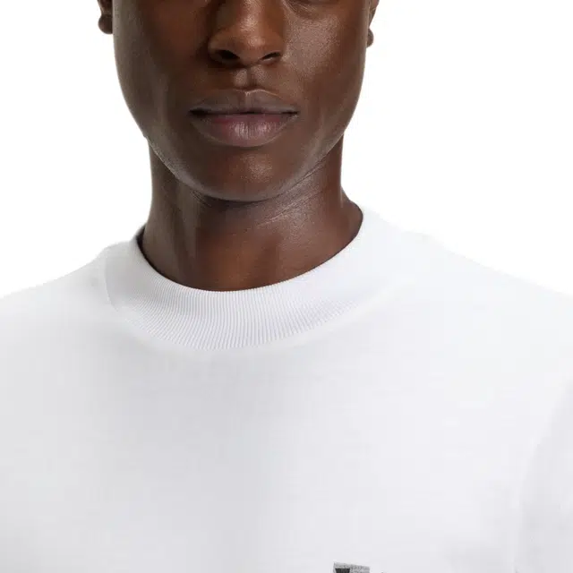 HUGO BOSS T