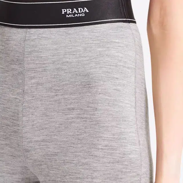 PRADA FW22