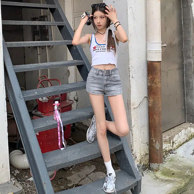 MUCCHIC A