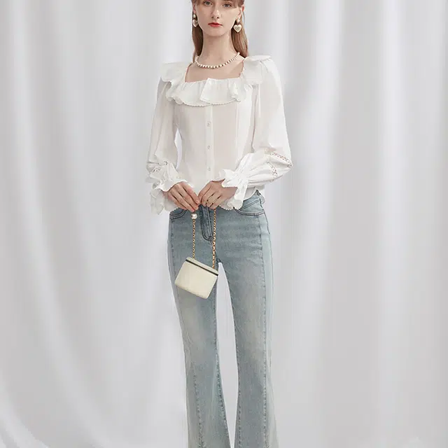 Caroline SS24