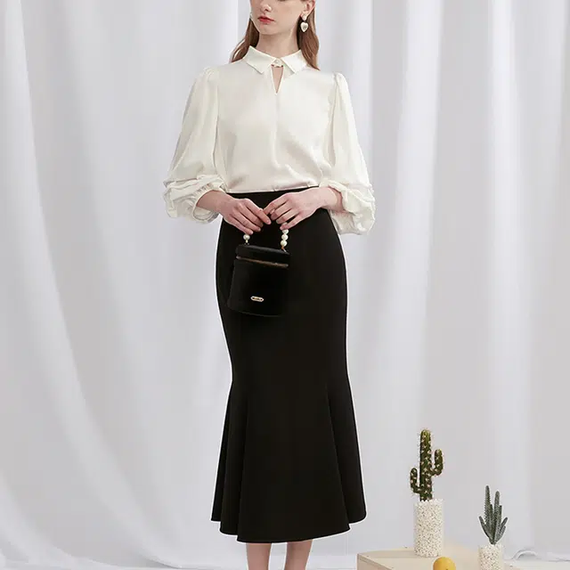Caroline SS24