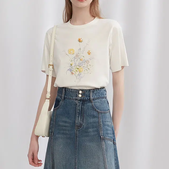 Caroline SS24 T