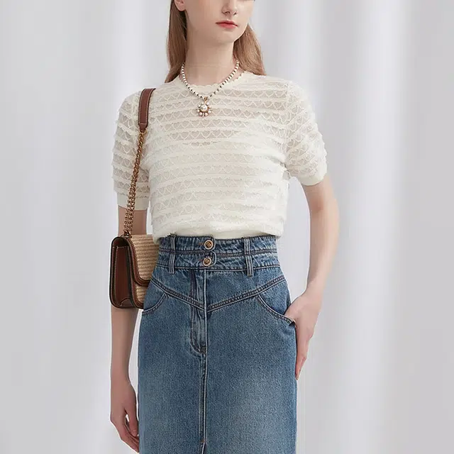 Caroline SS24