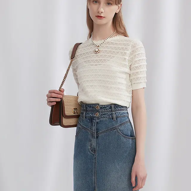 Caroline SS24