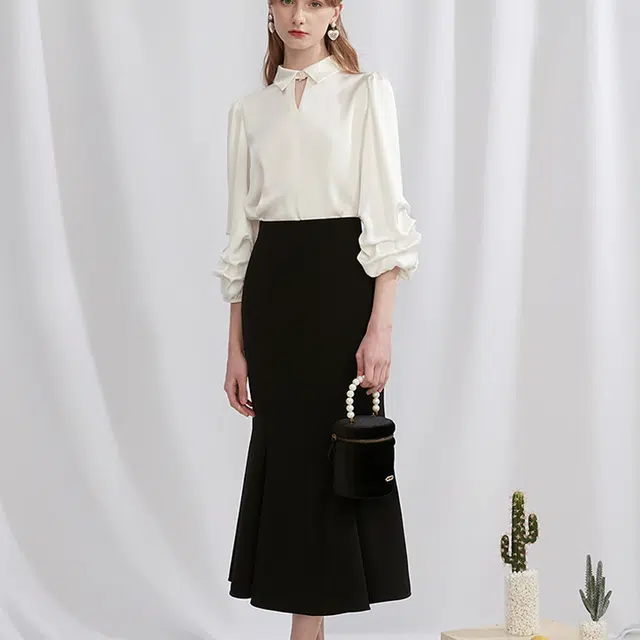 Caroline SS24