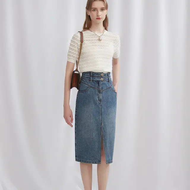 Caroline SS24