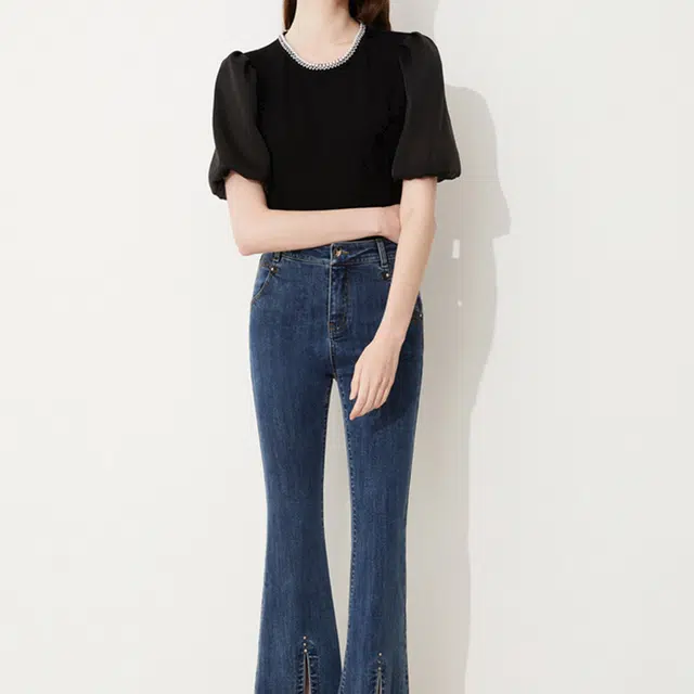 Caroline SS23 T