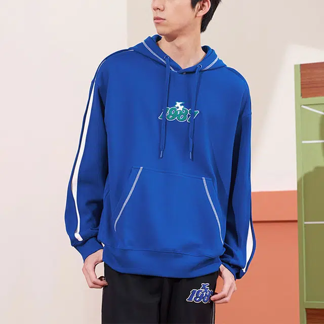 特步 舒适连帽套头运动休闲卫衣 男款 克洛蓝