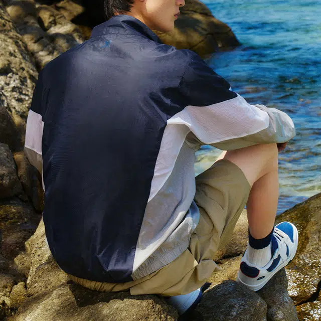特步 拼色轻薄透气防晒服 男女同款 摇曳蓝
