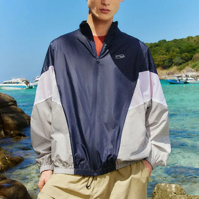 特步 拼色轻薄透气防晒服 男女同款 摇曳蓝