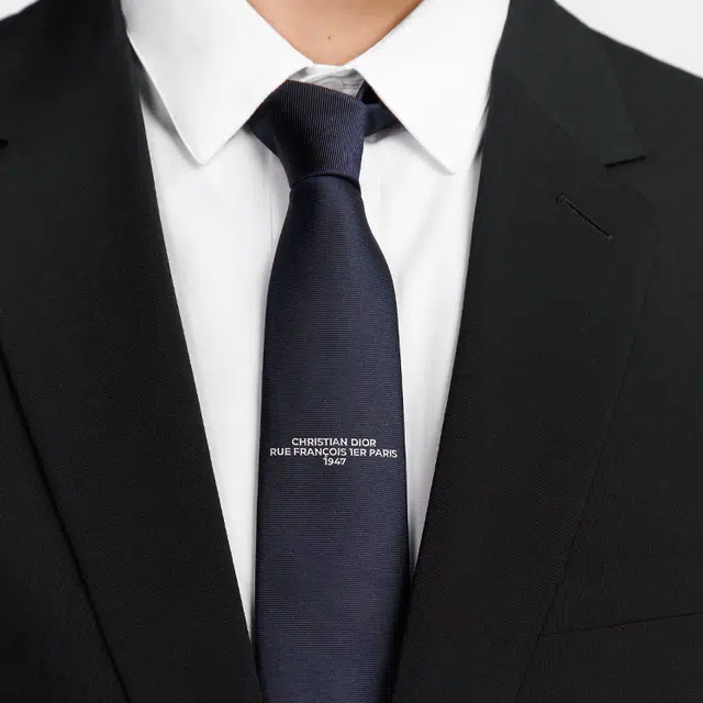 DIOR Logo
